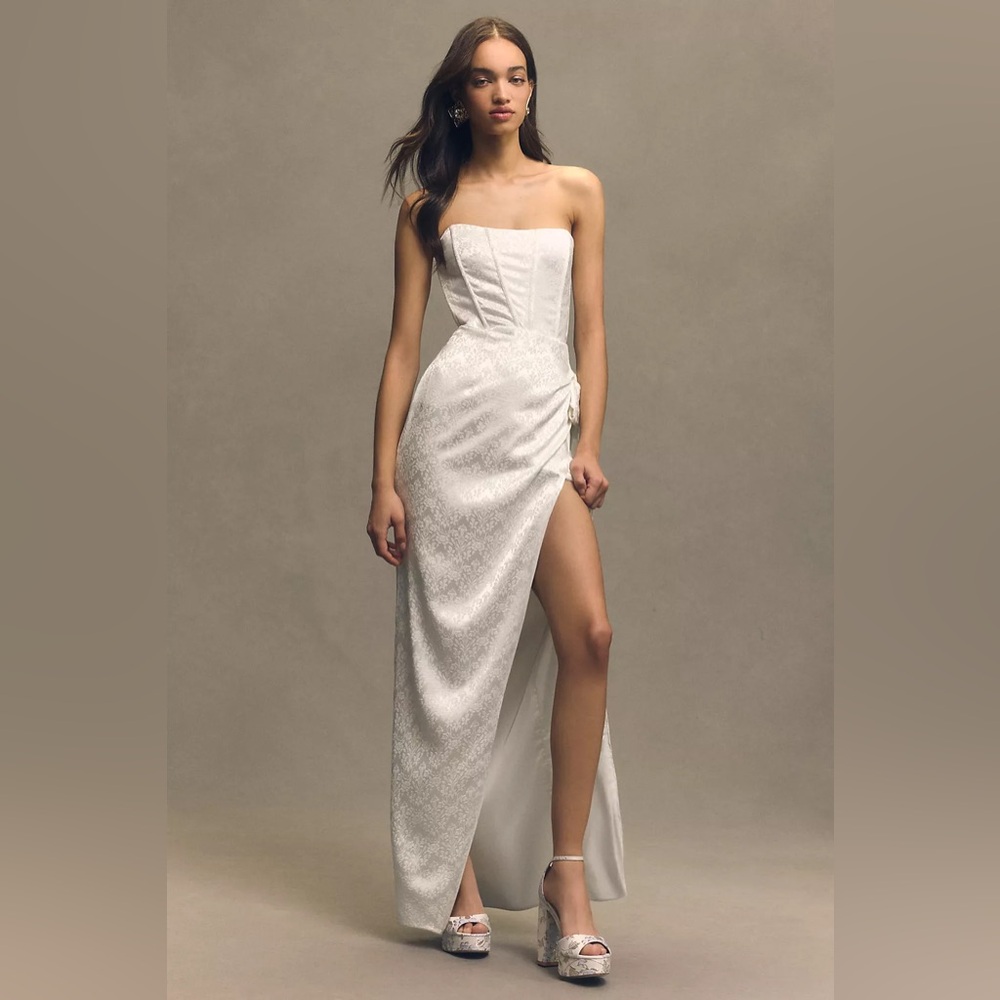 V. CHAPMAN JUNE CORSET JACQUARD FRONT-SLIT GOWN | Bridal